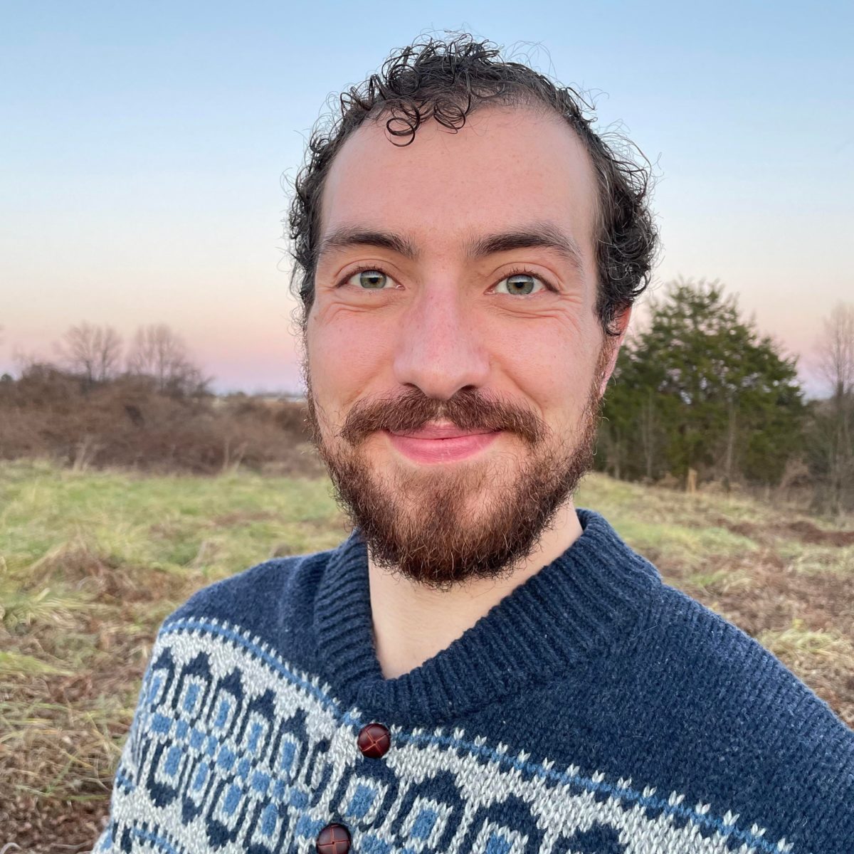 zach outzen headshot